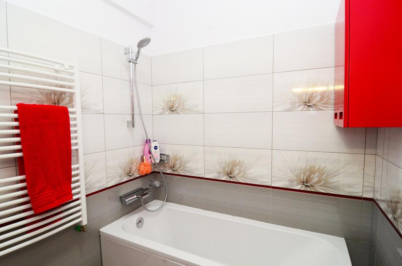 Luxury Apartment By The Park / Arch Of Triumph บูคาเรสต์ ภายนอก รูปภาพ